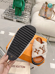 Louis Vuitton Paseo Flat Comfort Slipper Size 35-40cm - 6