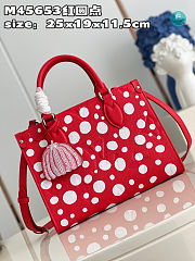 Louis Vuitton x YK OnTheGo PM​ Size 25x19x11.5cm - 3