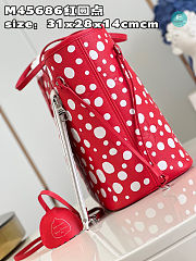 Louis Vuiton x YK Neverfull MM Size 31x28x14cm  - 3