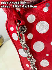 Louis Vuitton x YK Square Handbag Size 16x16x16cm - 4