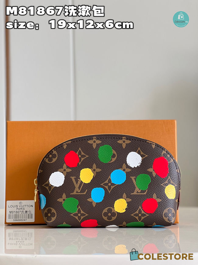 Louis Vuitton x YK Cosmetic Pouch Size 19x12x6cm - 1