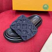 Louis Vuitton Pool Pillow Comfort Slipper Blue Size 35-40cm - 4