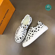 Louis Vuitton x YK Time Out Sneaker Size 35-41cm - 3