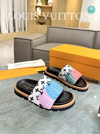 Louis Vuitton x YK Pool Pillow Flat Comfort Slipper Size 35-41cm