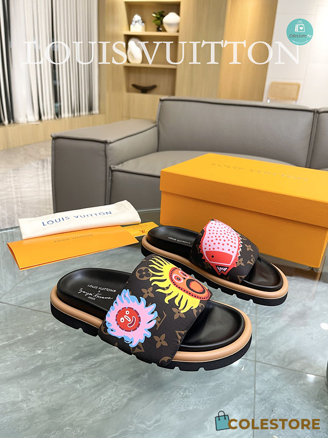 Louis Vuitton x YK Pool Pillow Flat Comfort Slipper 35-41cm - 1