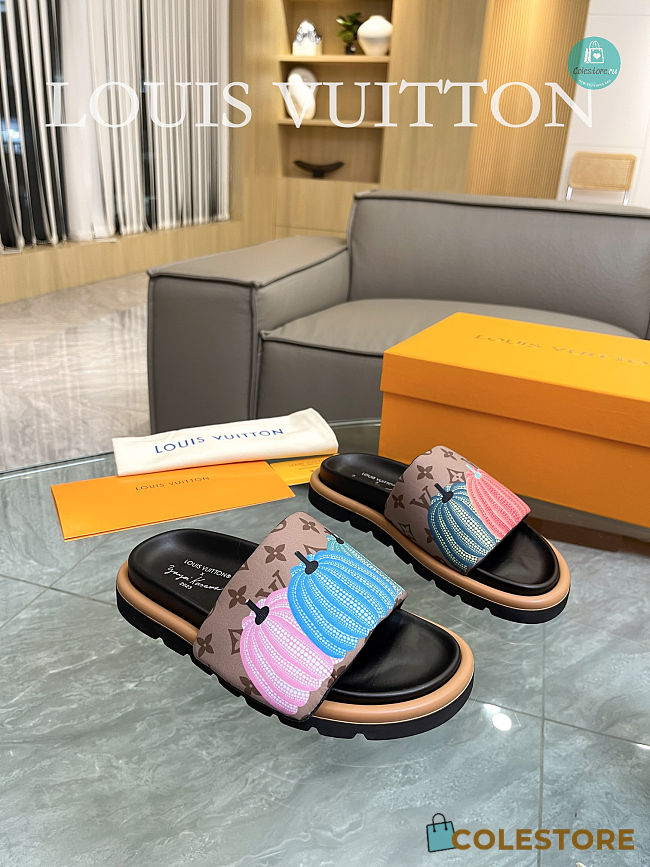 Louis Vuitton x YK Pool Pillow Flat Comfort Slipper  - 1
