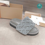 Louis Vuitton Pool Pillow Comfort Slipper  - 5