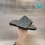Louis Vuitton Pool Pillow Comfort Slipper  - 6
