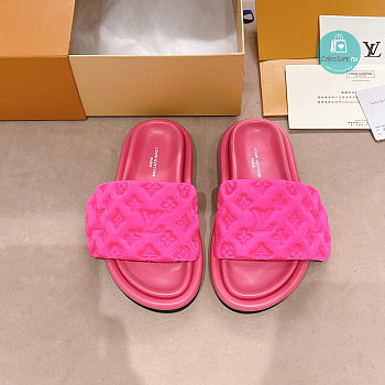 Louis Vuitton Pool Pillow Comfort Slipper Pink Size 35-41cm