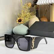 Saint Laurent Sunglasses With Oversized Cat-Eyes - 1