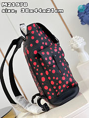 Louis Vuitton X YK CHRISTOPHER BACKPACK 38x44x21 cm - 3