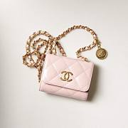 Chanel Pinky Size 8x11x14cm - 1