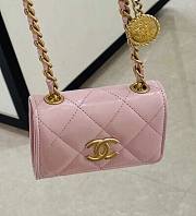 Chanel Pinky Size 8x11x14cm - 6