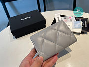 Chanel 19 Small Flap Wallet Lambskin Gray Size 8x11cm - 6