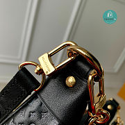 Louis Vuitton Loop Baguette Bag Black Size 23x13x6cm - 2