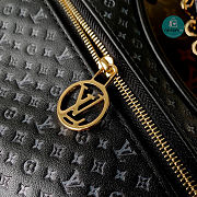 Louis Vuitton Loop Baguette Bag Black Size 23x13x6cm - 3
