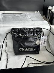 Chanel Minisize 22 Bag Black Size 19x20x6cm - 1