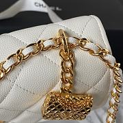 Chanel 23s Woc White Size 19cm - 5
