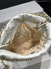 Chanel Minisize 22 Bag Pearl White Size 19x20x6cm - 3