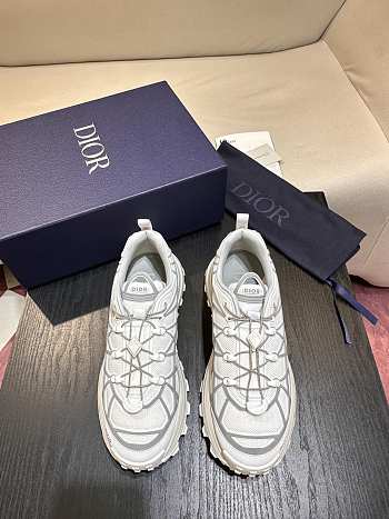 Christian Dior CD Diamond White 39-44cm