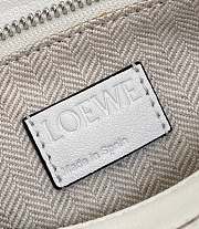 Loewe Puzzle Classic Calfskin Green 24x10x14cm - 4