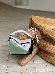Loewe Mini Puzzle Classic Calfskin Green 18x7.5x12cm - 2