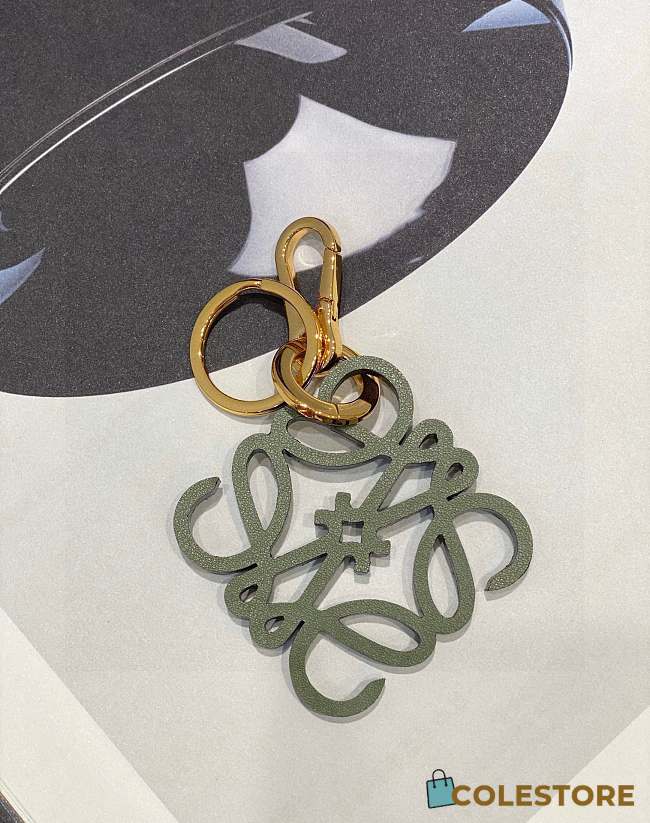 Loewe Women's Anagram Inflated Charm Green - 1