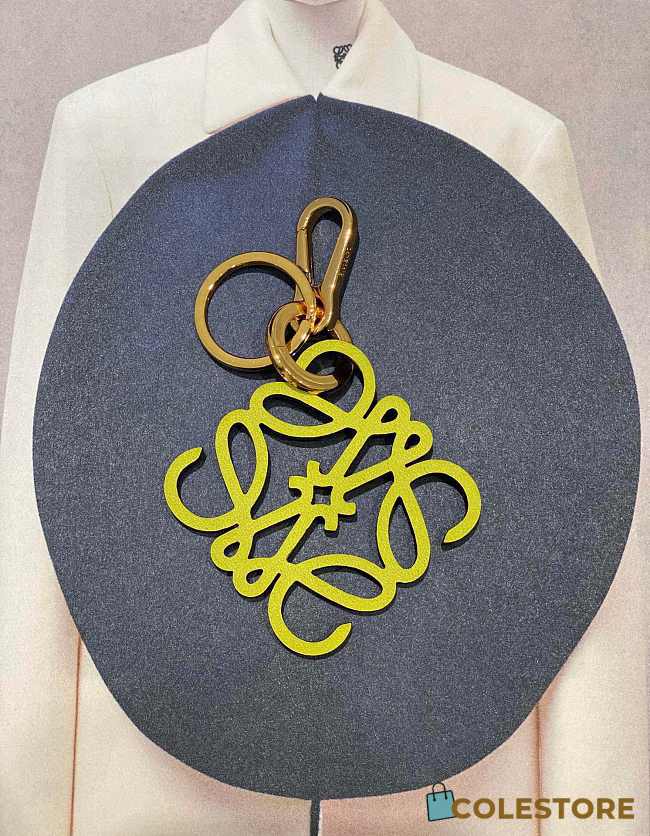 Loewe Women's Anagram Inflated Charm Yellow - 1