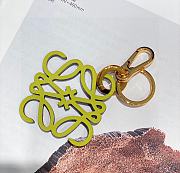 Loewe Women's Anagram Inflated Charm Yellow - 4