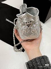 Chanel 23S Black Shiny Lambskin Clutch with Chain 11×10×10cm - 6
