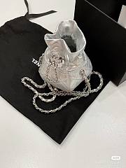 Chanel 23S Black Shiny Lambskin Clutch with Chain 11×10×10cm - 3