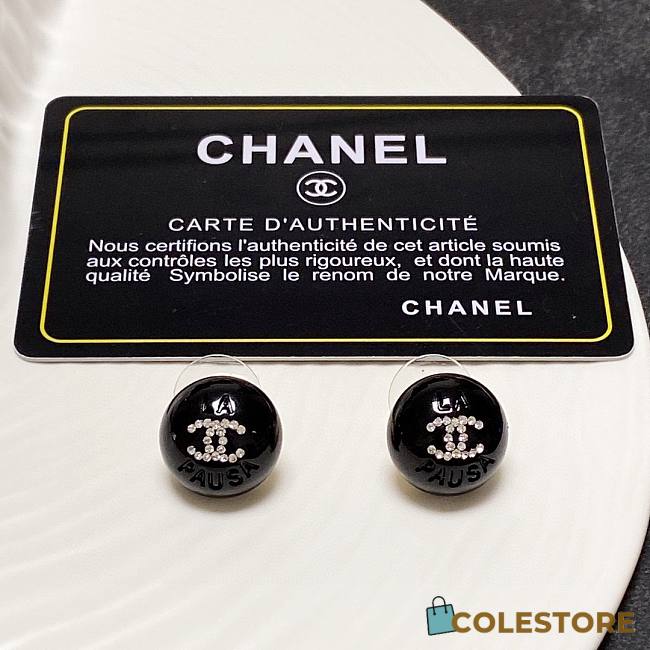  Chanel Pearl Earrings Black - 1