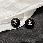  Chanel Pearl Earrings Black - 4