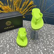 Versace Greca Flip Flops Size 35-42cm - 3