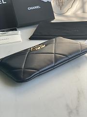 Chanel 19 Pouch Black Size 20x12.2x1cm - 5