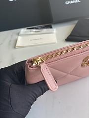 Chanel 19 Pouch Pink Size 20x12.2x1cm - 5