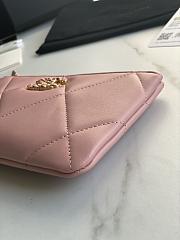 Chanel 19 Pouch Pink Size 20x12.2x1cm - 4