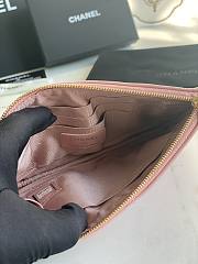 Chanel 19 Pouch Pink Size 20x12.2x1cm - 2