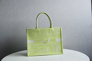 Dior Book Tote Green Size 41.5x34.5x16cm