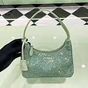Prada Hobo Green Satin Re Edition 2000 Size 22x17x6cm - 1