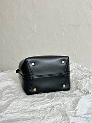 Colestore YSL Le 37 In Shiny Leather Size 25×20×16cm - 4