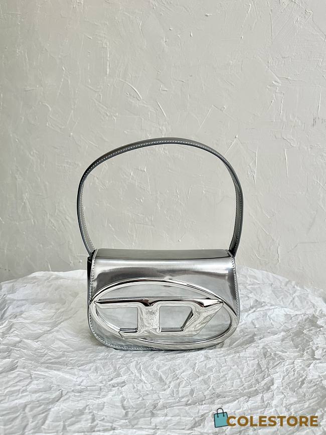 Diesel Silver Handbags Size 20.5×13.5×6.5cm - 1