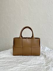 Bottega Veneta Medium Arco Tote Bag Brown Size 25×16×8cm - 1