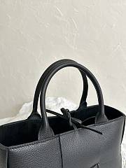 Bottega Veneta Medium Arco Tote Bag Black Size 25×16×8cm - 2