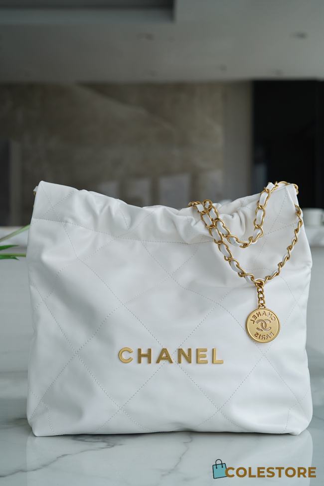 Chanel 22p Handbag White Size 35×37×7cm - 1