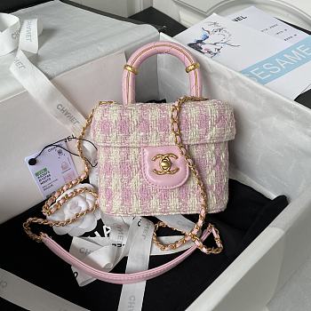 Chanel Small Vanity Casetweed, Lambskin & Gold Metalpink & Ecru Size 12.5x15x8cm