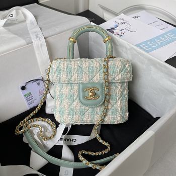 Chanel Small Vanity Casetweed, Lambskin & Gold Metalblue & Ecru Size 12.5x15x8cm
