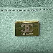 Chanel Small Vanity Casetweed, Lambskin & Gold Metalblue & Ecru Size 12.5x15x8cm - 3