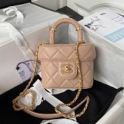 Chanel Small Vanity Lambskin Size 12.5x15x8cm - 1