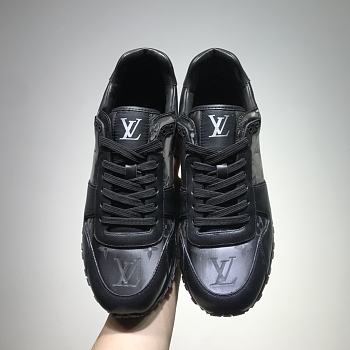 Louis Vuitton Run Away Leather Low Trainers Men Size 38-45cm 